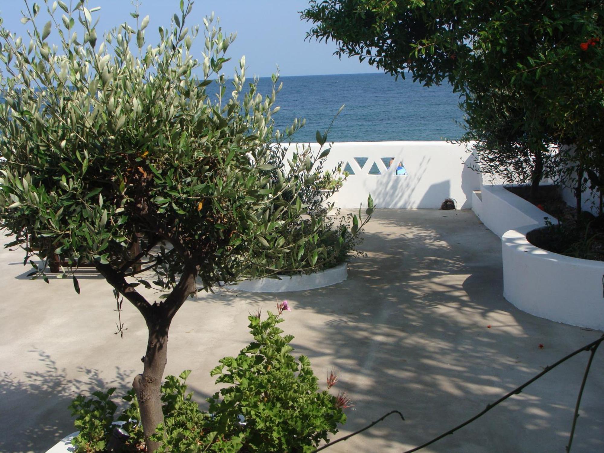 Παραθιν Αλοσ 2 Skyros Exterior foto